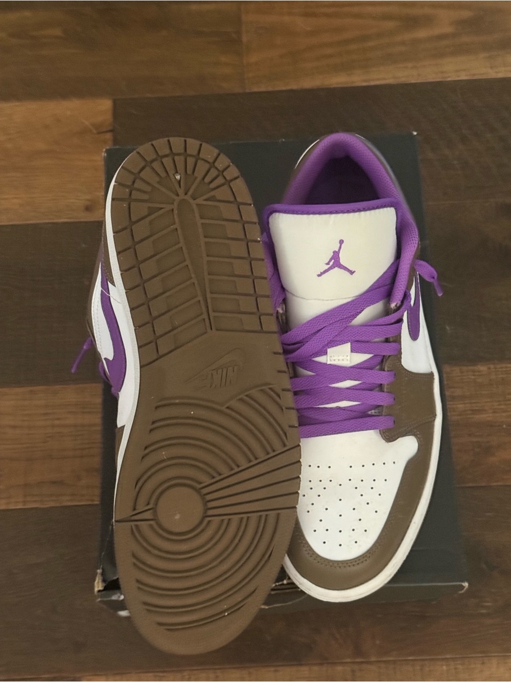 Mens Nike Air Jordan Low Top Sneakers - White & Purple - Picture 5 of 7